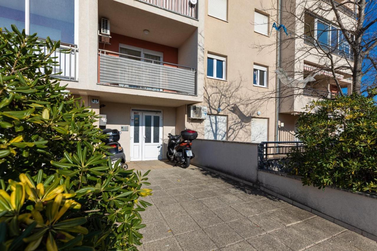 Michelle Apartman Makarska