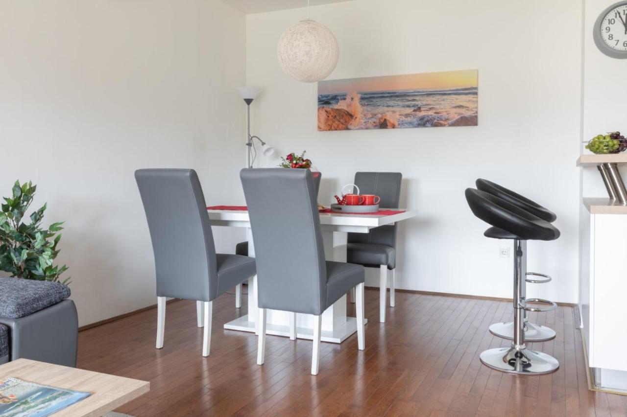 Michelle Apartman *